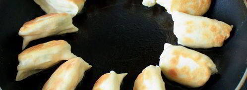 китайские жареные пельмени. Шаг 15