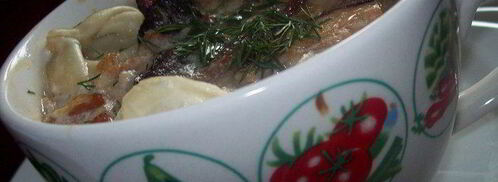 пельмени томленные в горшочке с беконом и лесными грибами. Шаг 6