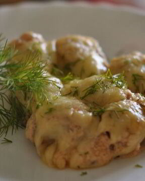 Пельмени в сметане