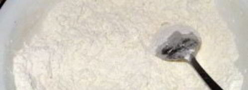 тесто для пельменей на сметане. Шаг 2