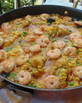 Паэлья в стиле Море и Земля