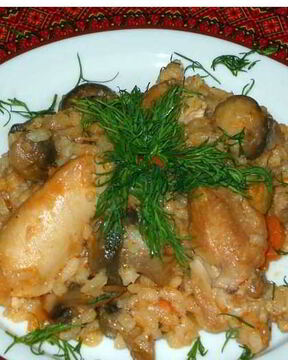 Плов с грибами и курицей