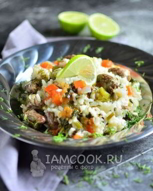 Плов с куриными сердечками в мультиварке