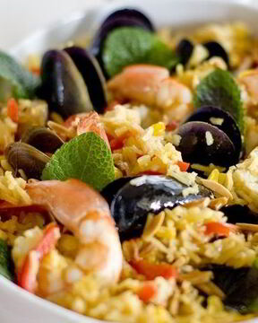 Плов с морепродуктами в мультиварке