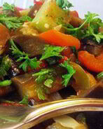 Ароматное овощное рагу с зеленью