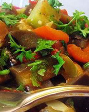 Ароматное овощное рагу с зеленью