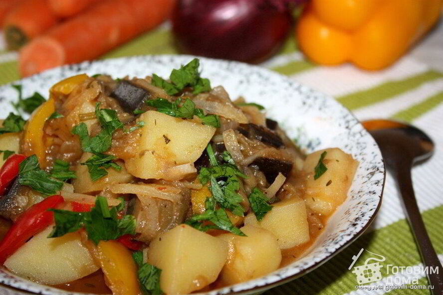 Рецепт картофельное рагу с баклажанами и перцем