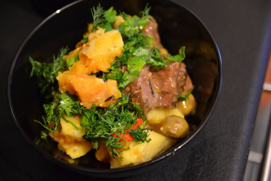 Рецепт рагу из говядины с тыквой и оливками