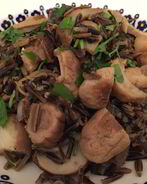 Диетическое ризотто из дикого риса с белыми грибами