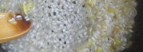 ризотто с луком-пореем и лимонной крошкой. Шаг 6