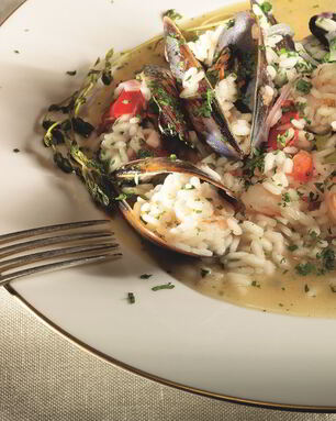 Ризотто с мидиями и креветками