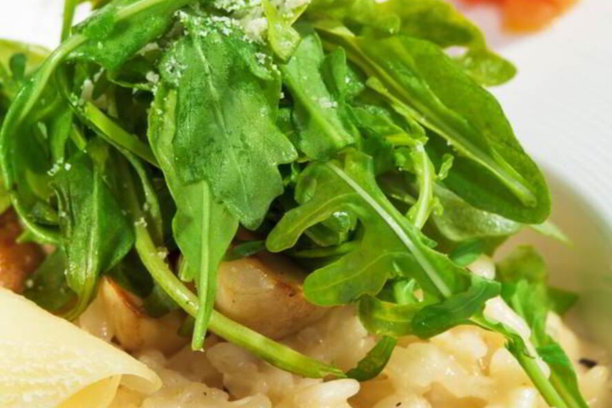Рецепт ризотто с рукколой и козьим сыром