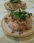 Ризотто с тунцом и шампиньонами