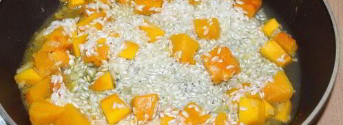 ризотто с тыквой и белыми грибами. Шаг 3