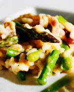 Ризотто со спаржей и зеленым луком