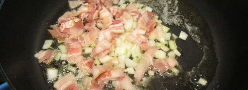 запеченное в духовке ризотто с луком-пореем и панчеттой. Шаг 2