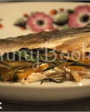 Дорадо запеченая со сметаной