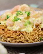 Креветки с яйцом