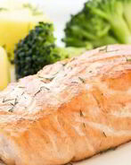 Лосось с брокколи