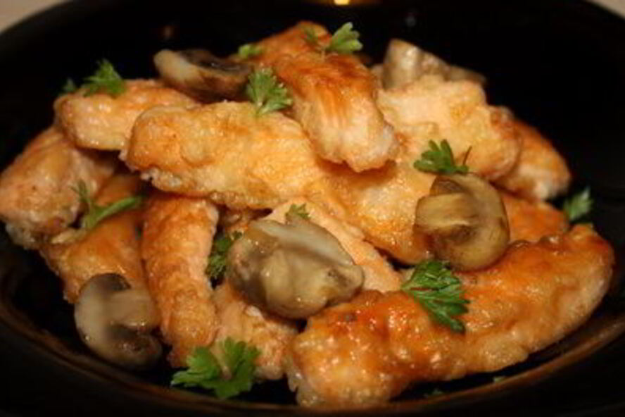 Рецепт лосось в кляре с грибами