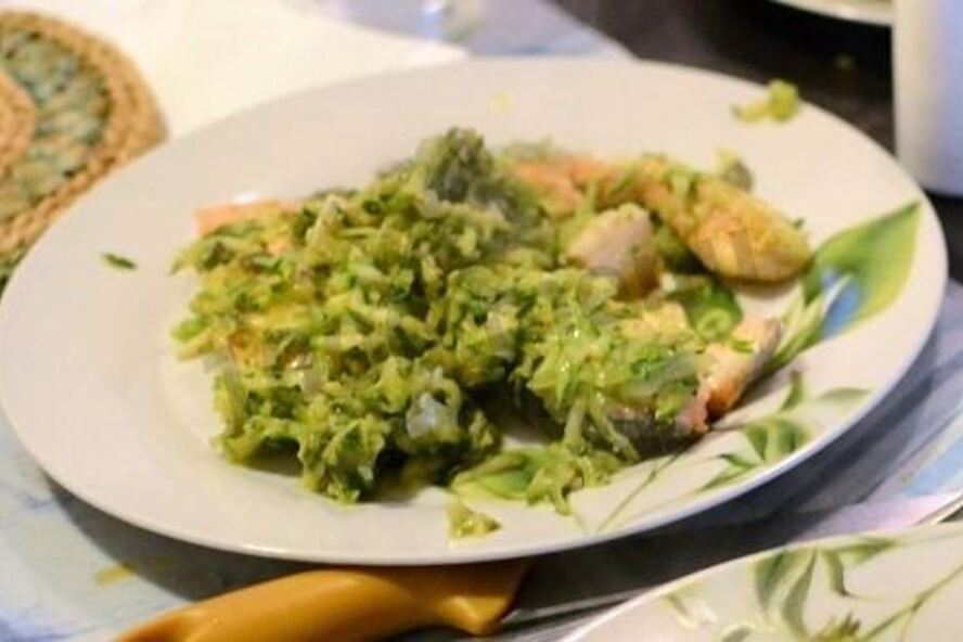 Рецепт лосось весенний с цуккини