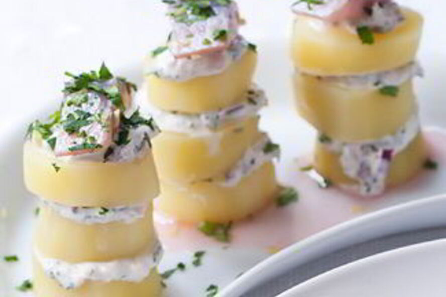 Рецепт сельдь в красном вине с картофелем