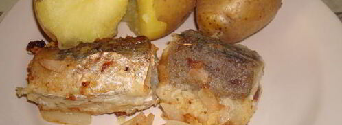 жареная рыба с картошкой и луком. Шаг 9