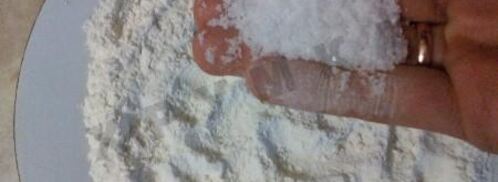 жареные карасики в сметане с петрушкой. Шаг 3