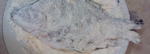 жареные карасики в сметане с петрушкой. Шаг 6