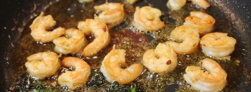 жареные креветки с соусом. Шаг 4