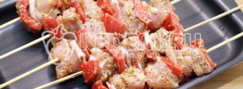 шашлычки из курицы. Шаг 5