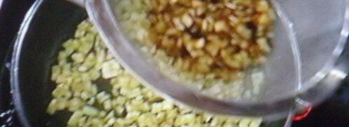 шашлычки из ягненка с картофельными пальчиками и икрой из баклажанов. Шаг 6