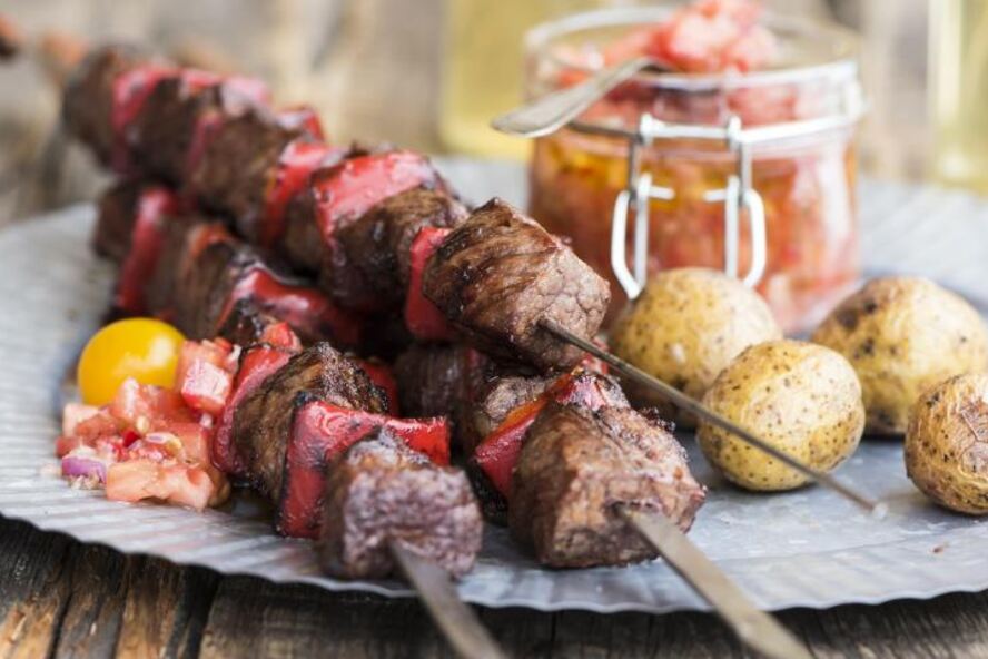 Рецепт шашлык из говядины с острой сальсой