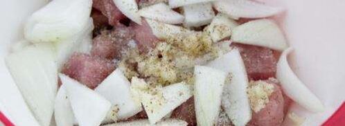 шашлык из свинины в вине. Шаг 3