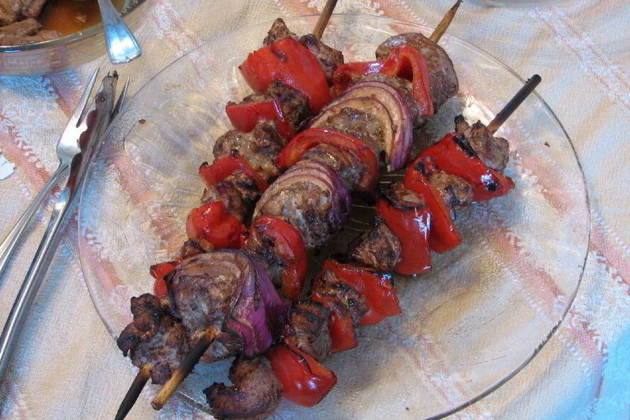 Рецепт сувлаки — шашлык по-гречески