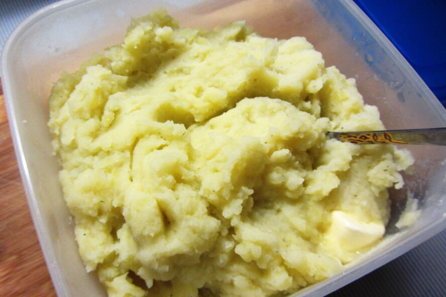 Рецепт скордалья — картофельное пюре с чесноком