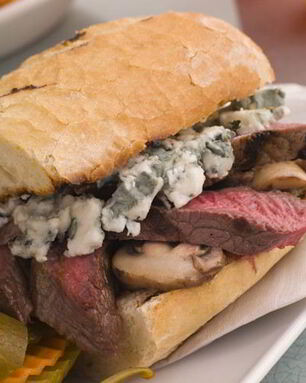 Филадельфийский чизстейк