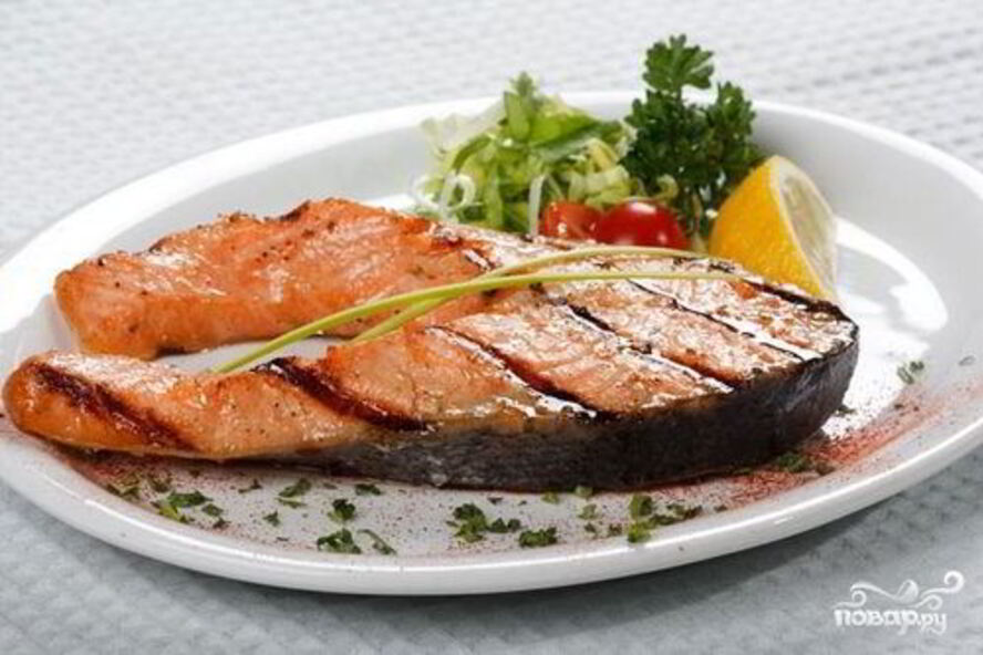 Рецепт стейк из форели на углях