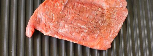 стейк из говядины на гриле. Шаг 4