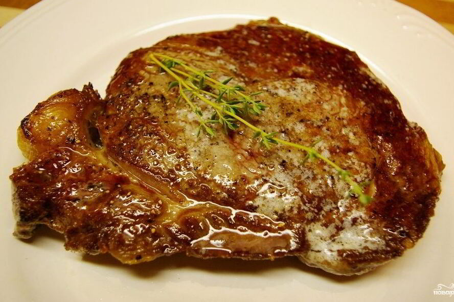 Рецепт стейк из свинины на сковороде