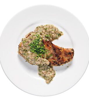 Стейк из свинины с горчичным соусом