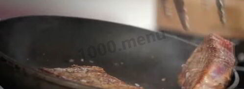 стейк из телятины на сковороде. Шаг 4
