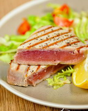 Стейк из тунца