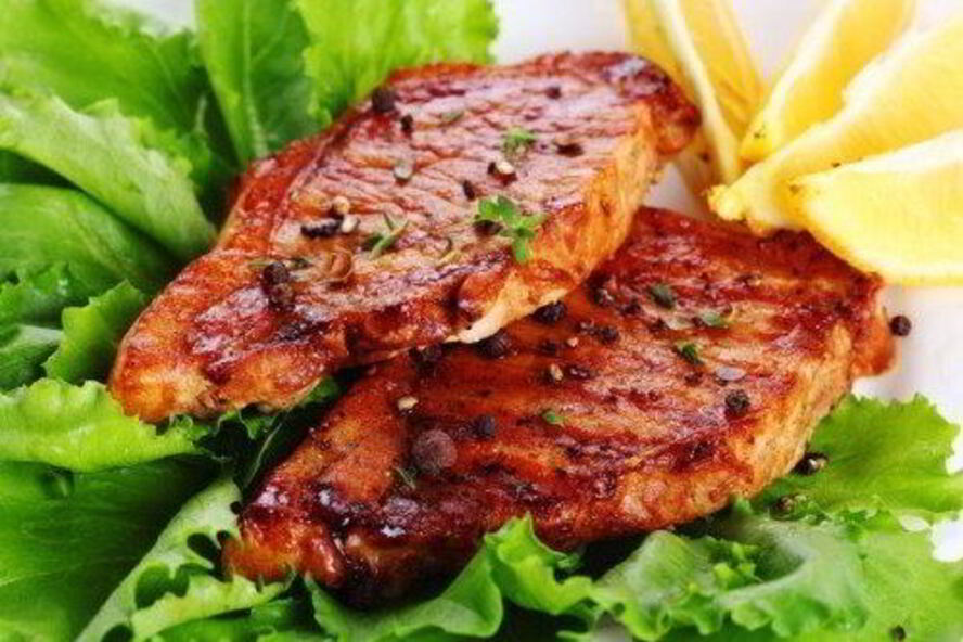 Рецепт стейк на гриле в лимонно-медовом маринаде