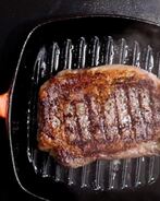 Стейк рибай на сковороде