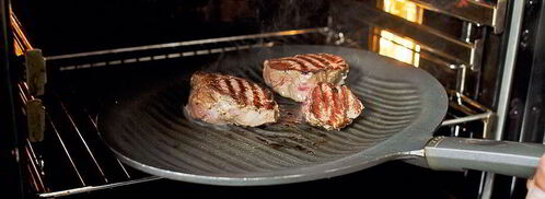 стейк с мятой и бальзамическим уксусом. Шаг 6