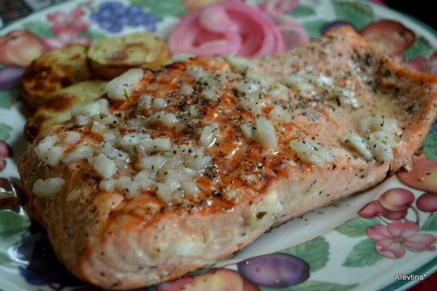 Рецепт стейк семги на вермут-маринаде