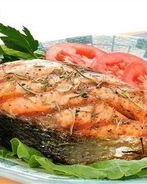 Стейк семги под сыром в духовке