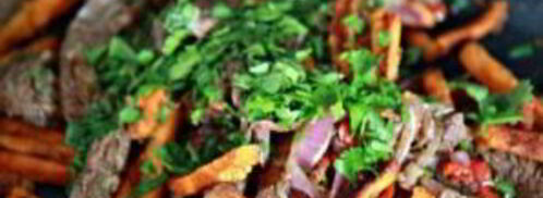 стейк со сладким картофелем и соусом из петрушки. Шаг 5