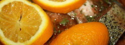 стейки форели в гриль-бумаге на мангале. Шаг 2